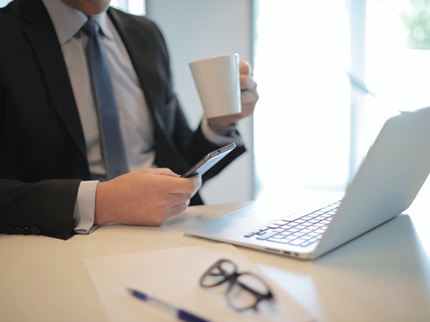 美國加州年審的費用 美國加州年審的費用